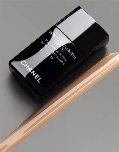 chanel lumiere perfection foundation|Chanel foundation perfection lumiere velvet.